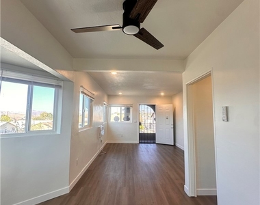 314 Wilshire - Photo Thumbnail 19