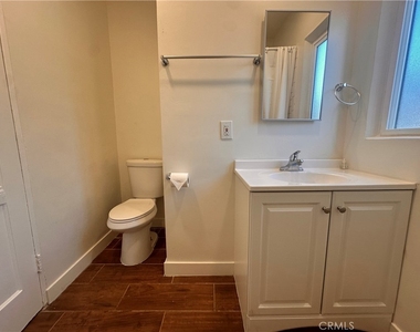 314 Wilshire - Photo Thumbnail 10