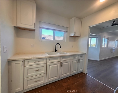 314 Wilshire - Photo Thumbnail 18