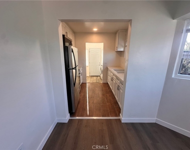 314 Wilshire - Photo Thumbnail 14