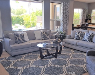 60568 Lace Leaf Court - Photo Thumbnail 21