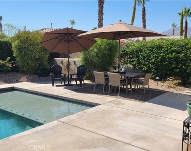 60568 Lace Leaf Court - Photo Thumbnail 5