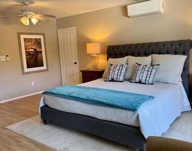 1562 Camino Del Mar - Photo Thumbnail 17