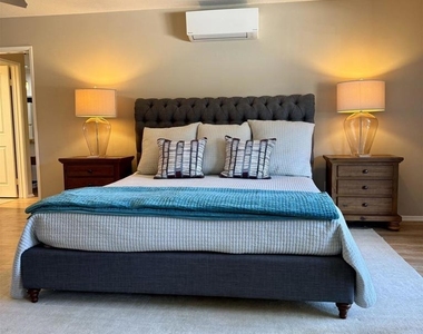 1562 Camino Del Mar - Photo Thumbnail 16
