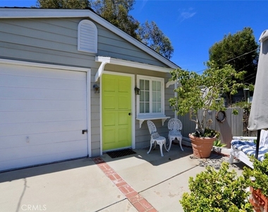 460 Saint Anns Drive - Photo Thumbnail 5