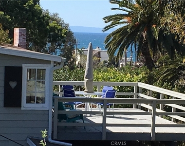 460 Saint Anns Drive - Photo Thumbnail 3
