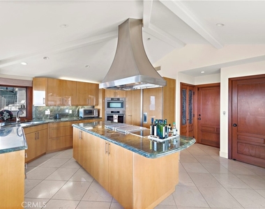 612 Allview Place - Photo Thumbnail 20