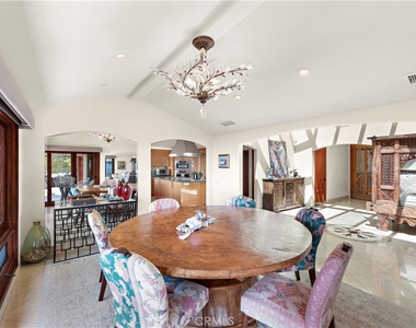 612 Allview Place - Photo Thumbnail 12