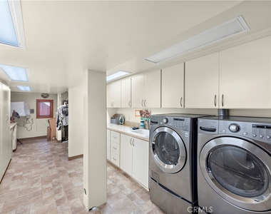 612 Allview Place - Photo Thumbnail 35
