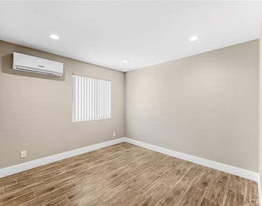2417 W Stanford - Photo Thumbnail 9