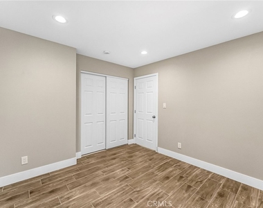 2417 W Stanford - Photo Thumbnail 10