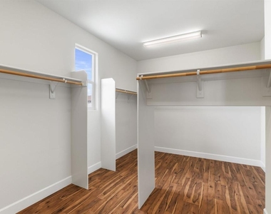 967 Dainty Ave. - Photo Thumbnail 27