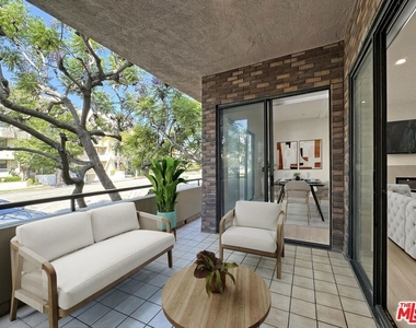1870 Veteran Avenue - Photo Thumbnail 2