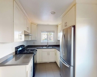 2129 Monroe Street - Photo Thumbnail 2