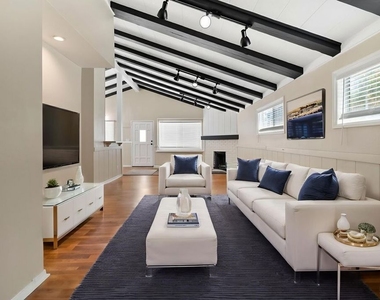 5541 Fallbrook Avenue - Photo Thumbnail 18