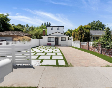 5541 Fallbrook Avenue - Photo Thumbnail 3