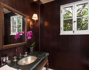 703 Palisades Beach Road - Photo Thumbnail 18