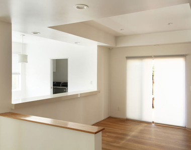 444 W Avenue 37 - Photo Thumbnail 13