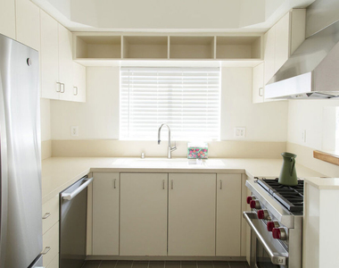 444 W Avenue 37 - Photo Thumbnail 12