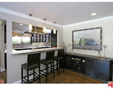 2001 Coldwater Canyon Drive - Photo Thumbnail 2