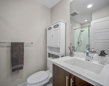 7890 Civita Blvd - Photo Thumbnail 10