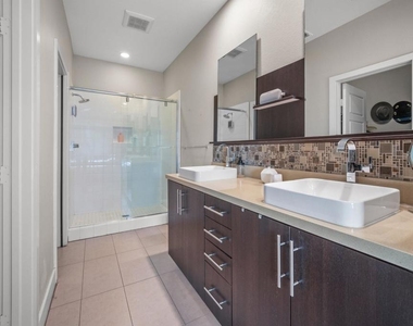 7890 Civita Blvd - Photo Thumbnail 20