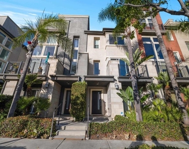 7890 Civita Blvd - Photo Thumbnail 3