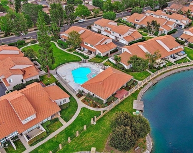 560 Chapala Drive - Photo Thumbnail 4