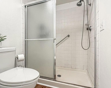 560 Chapala Drive - Photo Thumbnail 40