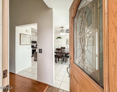 560 Chapala Drive - Photo Thumbnail 12