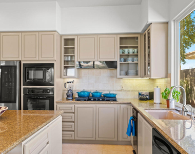 872 Mission Creek Drive - Photo Thumbnail 14