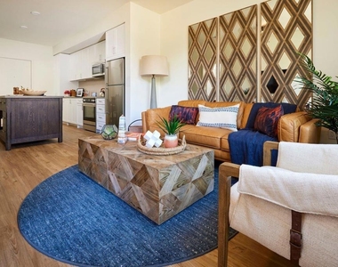 74300 Country Club Drive - Photo Thumbnail 12