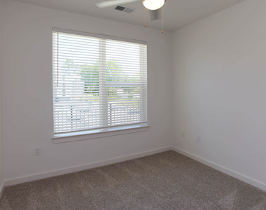 680 Hamilton Ave Se - Photo Thumbnail 26