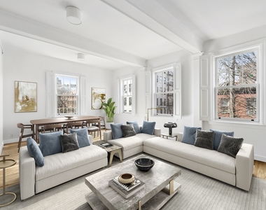 87 Perry St - Photo Thumbnail 1