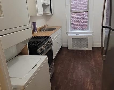9318 240th Street - Photo Thumbnail 7
