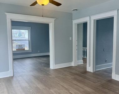 49 Elizabeth Street - Photo Thumbnail 9