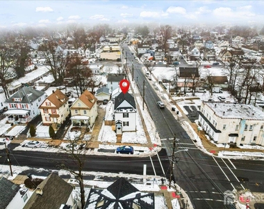 143 Johnston Avenue - Photo Thumbnail 23