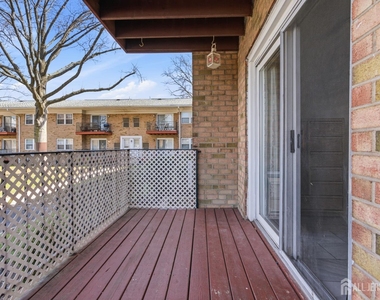161 Evergreen Road - Photo Thumbnail 14
