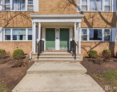 161 Evergreen Road - Photo Thumbnail 1