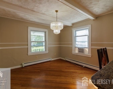 606 N Washington Avenue N - Photo Thumbnail 13