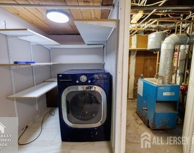 606 N Washington Avenue N - Photo Thumbnail 30