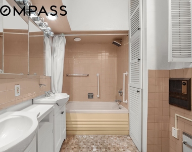 862 W End Avenue - Photo Thumbnail 8
