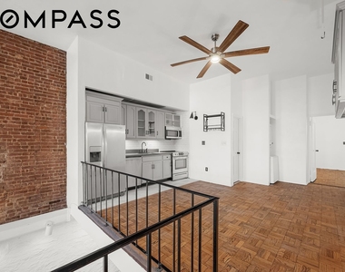 862 W End Avenue - Photo Thumbnail 2