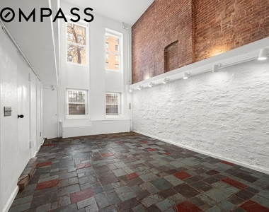 862 W End Avenue - Photo Thumbnail 4