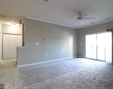 5117 Travis Edward Way - Photo Thumbnail 1