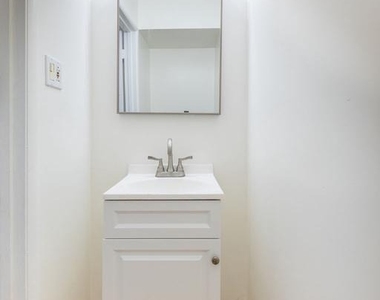 2232 Southgate Square - Photo Thumbnail 19