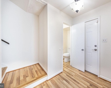 2232 Southgate Square - Photo Thumbnail 20