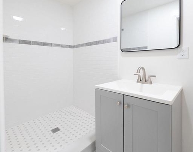2232 Southgate Square - Photo Thumbnail 15