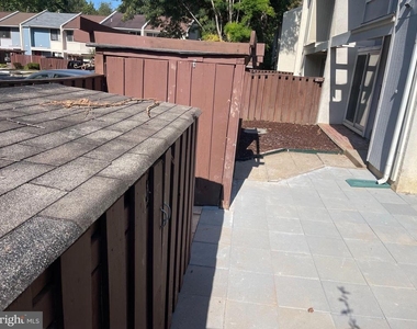 2232 Southgate Square - Photo Thumbnail 47