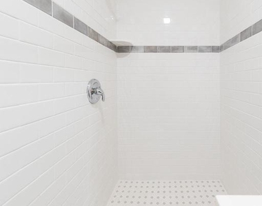 2232 Southgate Square - Photo Thumbnail 13